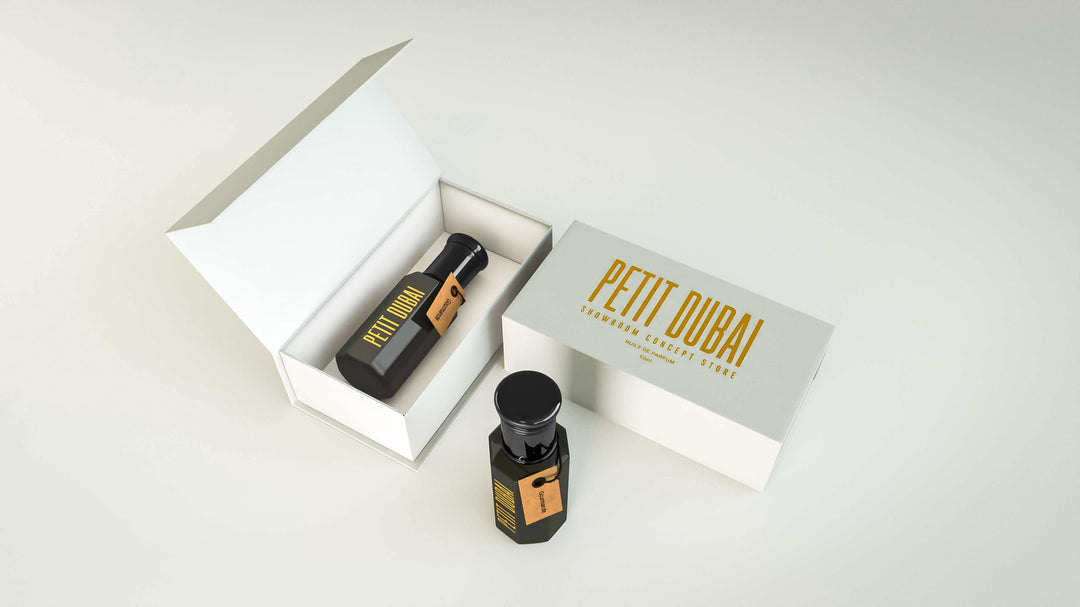 Bouteille d´huile de musc gourmande 10ml avec sa boite vue de haut